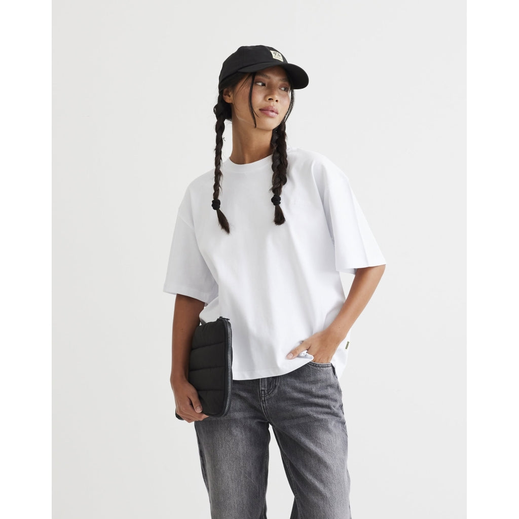 WBJUNO BASE TEE