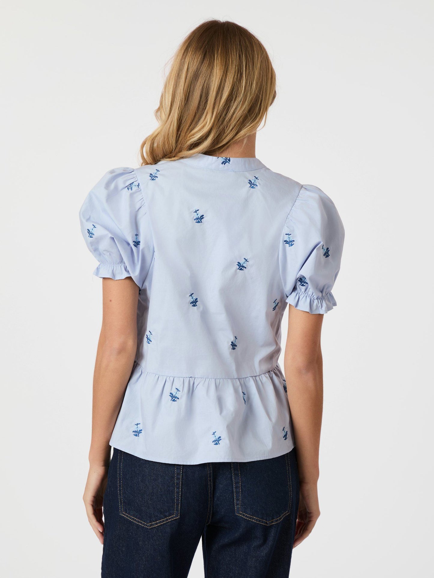 SAVY EMBROIDERY BLOUSE