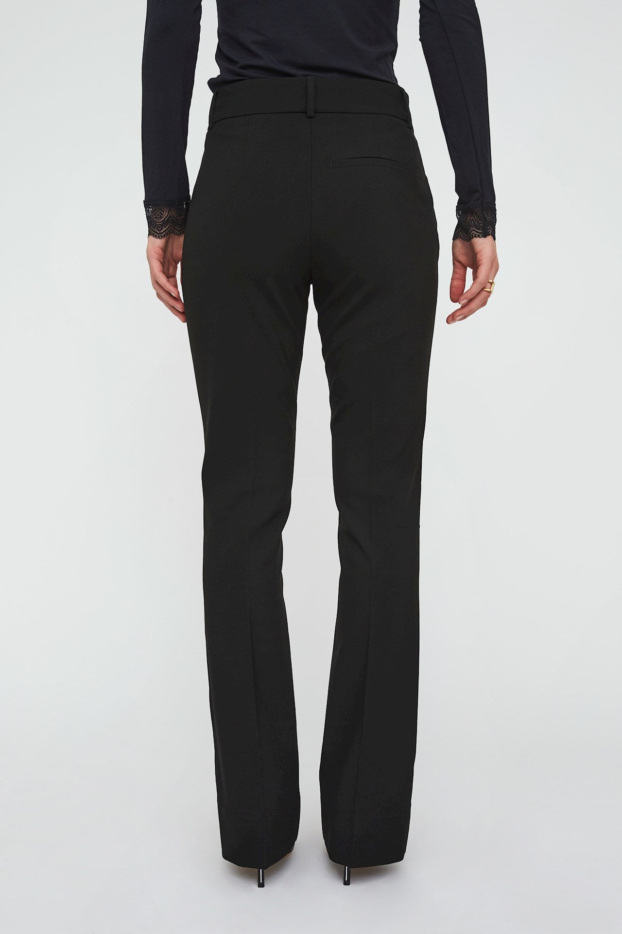 CLARA 285 LONG
