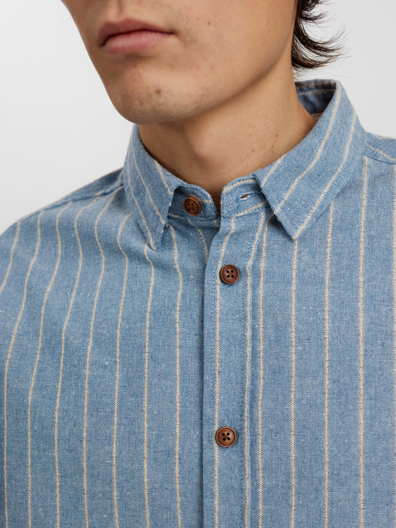 AKLEIF LS STRIPE SHIRT 3
