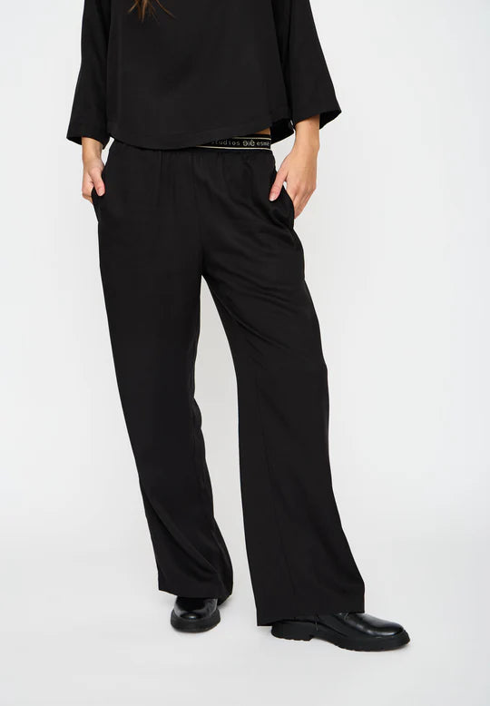 ESVERA PANTS