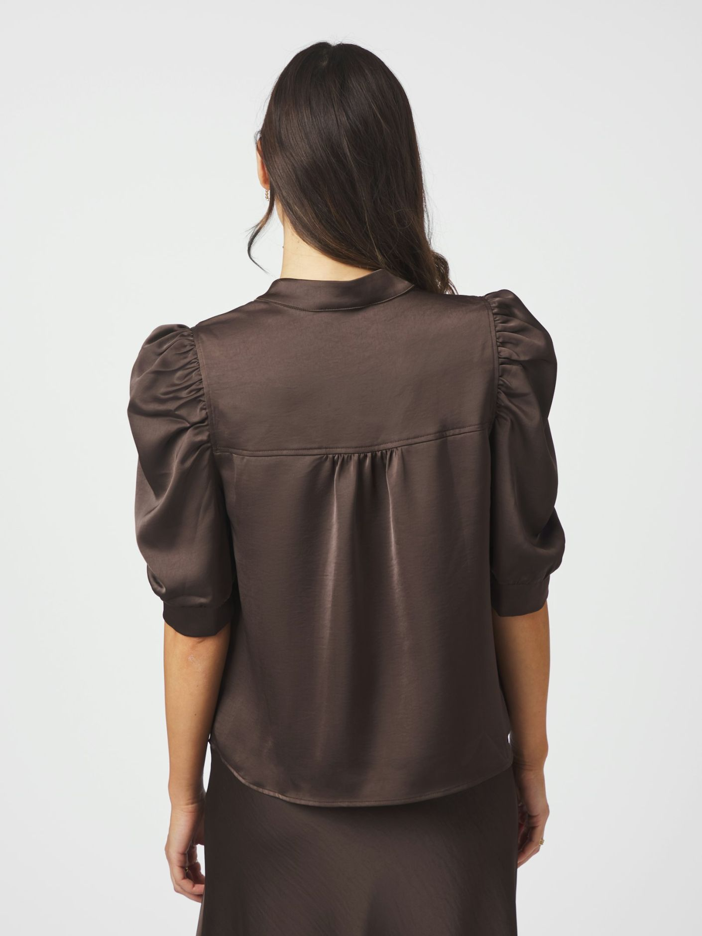 ROELLA HEAVY SATEEN BLOUSE