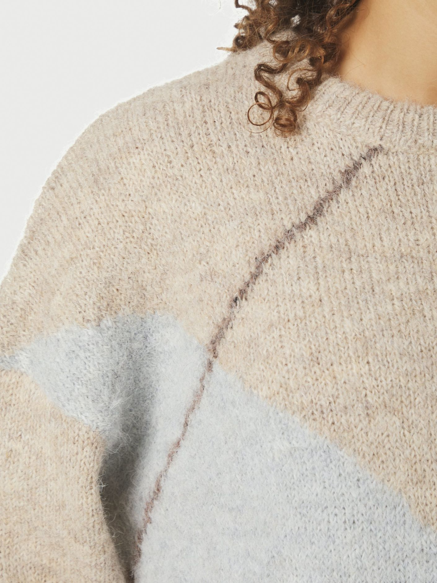 Neo_Noir-INGA CHECK FLUFF KNIT BLOUSE