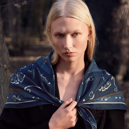 Maanesten-OLENA SCARF 90*90