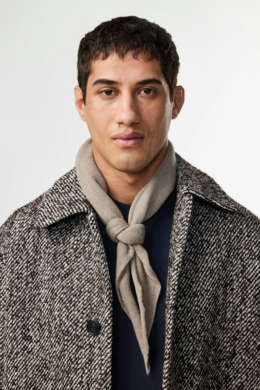 TRIANGLE SCARF 6623