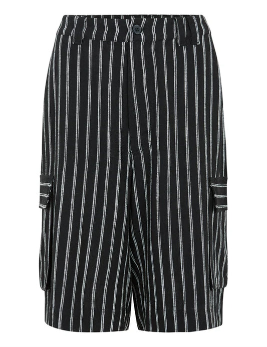 ESKASIA SHORTS