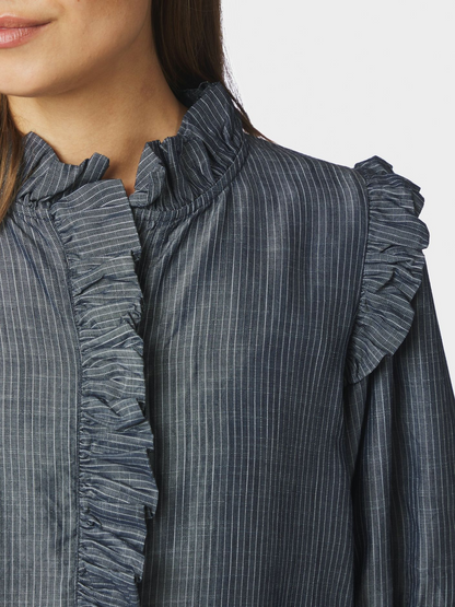 Neo_Noir-CHACHA CHAMBRAY STRIPE BLOUSE