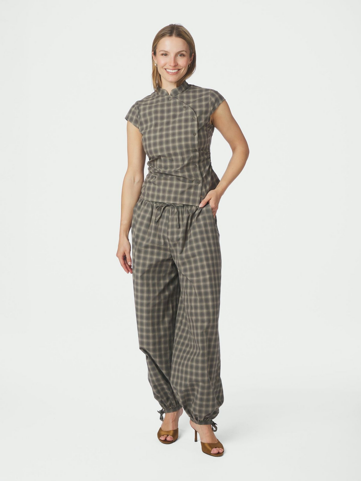 Neo_Noir-PASCALE CHECKED BLOUE