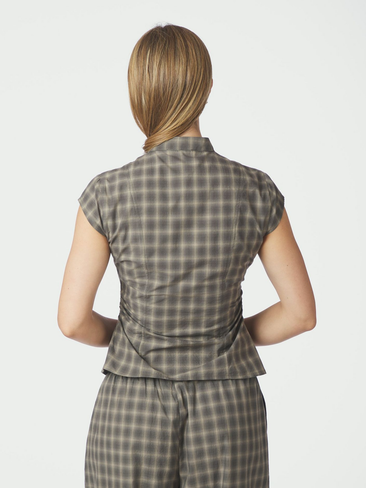 Neo_Noir-PASCALE CHECKED BLOUE