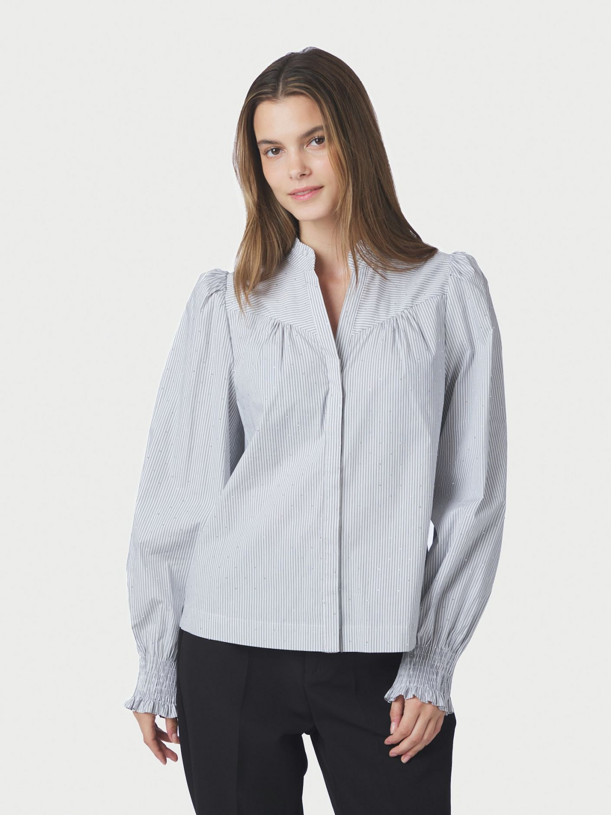 Neo_Noir-ASTRIDA STRIPE STONE BLOUSE